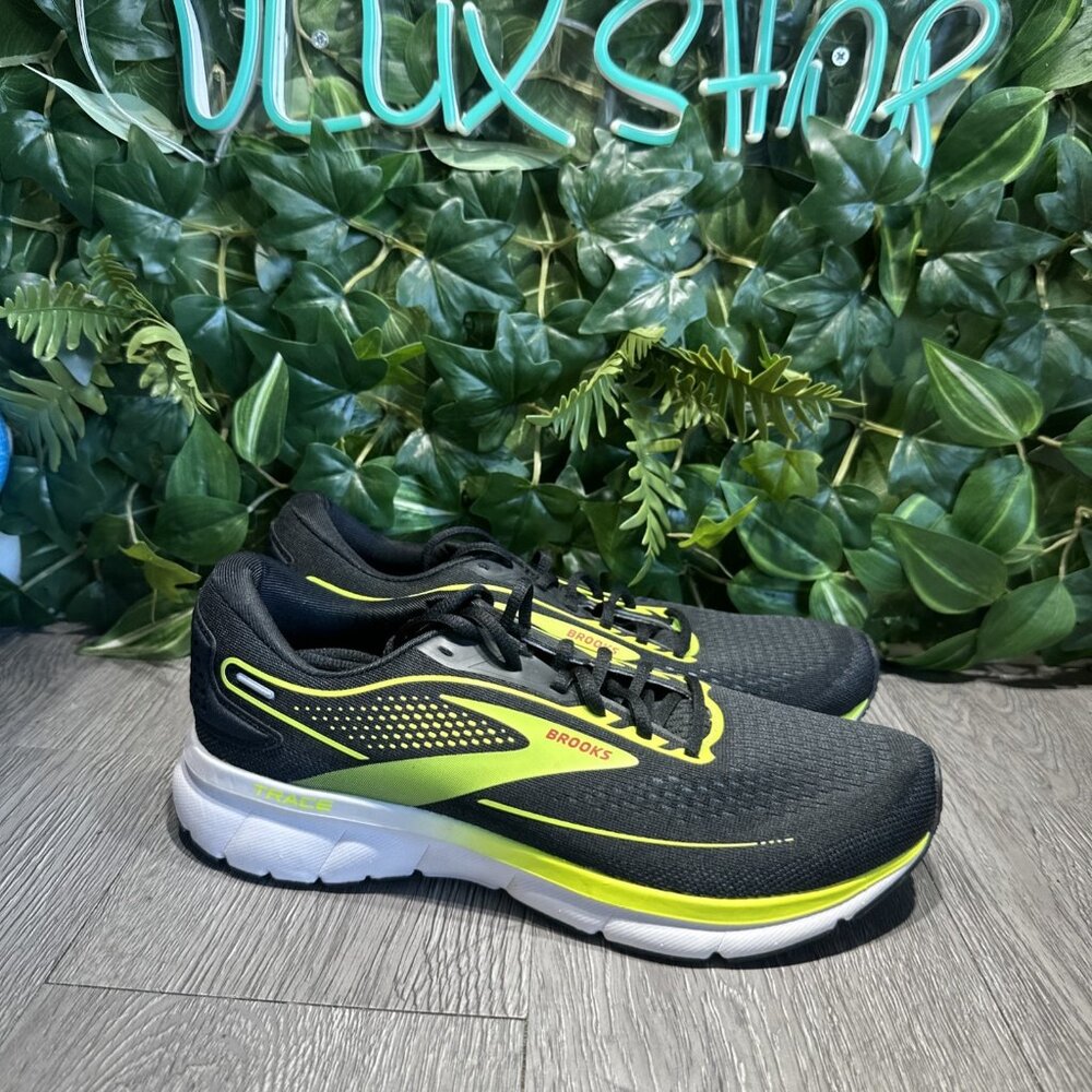 Men’s  Brooks Trace 2 Black Yellow Running Shoes Size 9 NEW SAMPLE